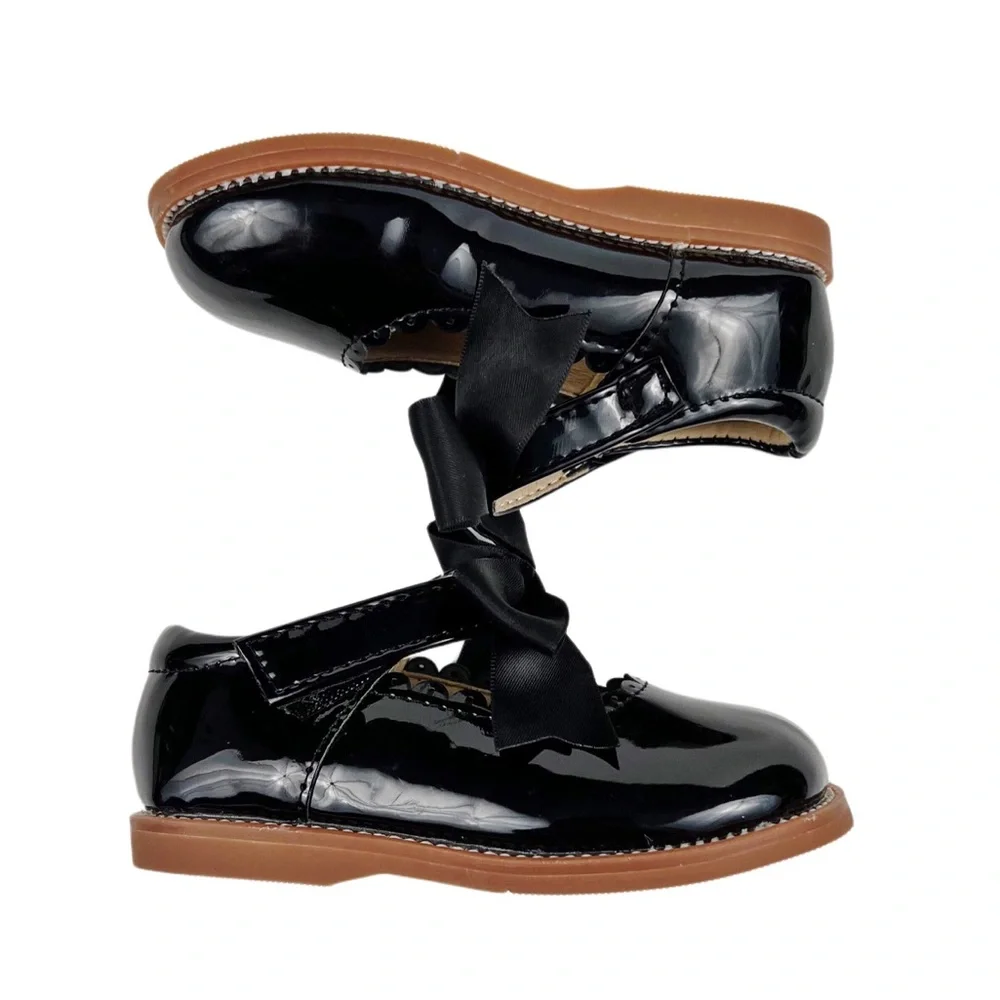 Felix and Flora Black Patent Leather Mary Janes Size 6